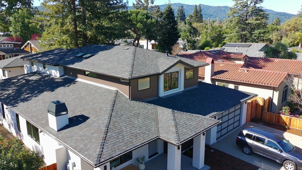 South Creek Roofing & Waterproofing Inc. Images